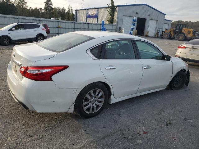 1N4AL3AP1HC488769 - 2017 NISSAN ALTIMA 2.5 WHITE photo 3