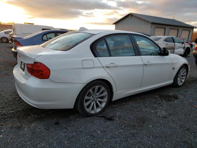 WBAPK5C53BA657723 - 2011 BMW 328 XI SULEV WHITE photo 3