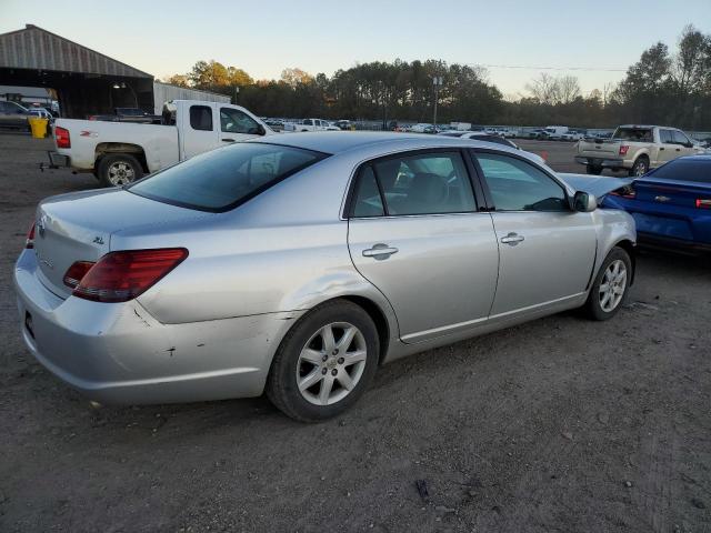 4T1BK36BX8U285383 - 2008 TOYOTA AVALON XL GRAY photo 3