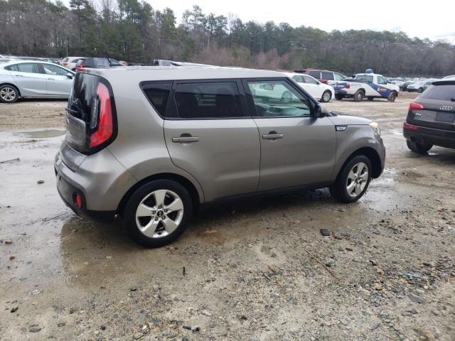 KNDJN2A25H7479195 - 2017 KIA SOUL GRAY photo 3