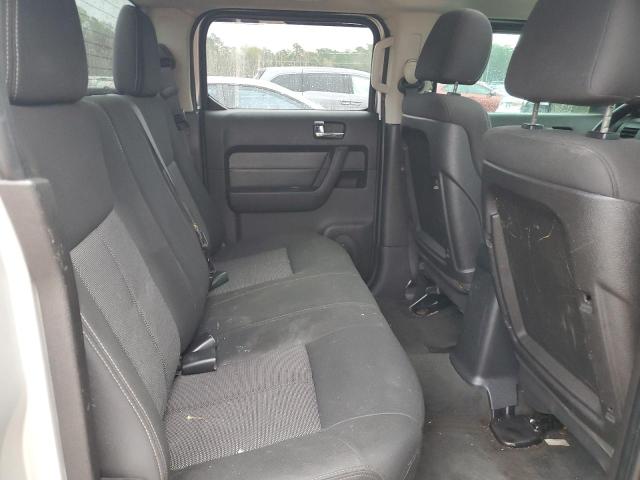 5GNRNGEE7A8117194 - 2010 HUMMER H3T GRAY photo 10