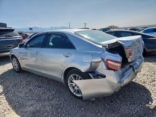 4T1BE46KX7U166020 - 2007 TOYOTA CAMRY CE 银色 照片 2