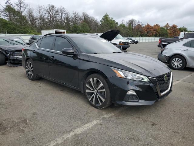 1N4BL4CV2KC181902 - 2019 NISSAN ALTIMA SR Қара фото 4