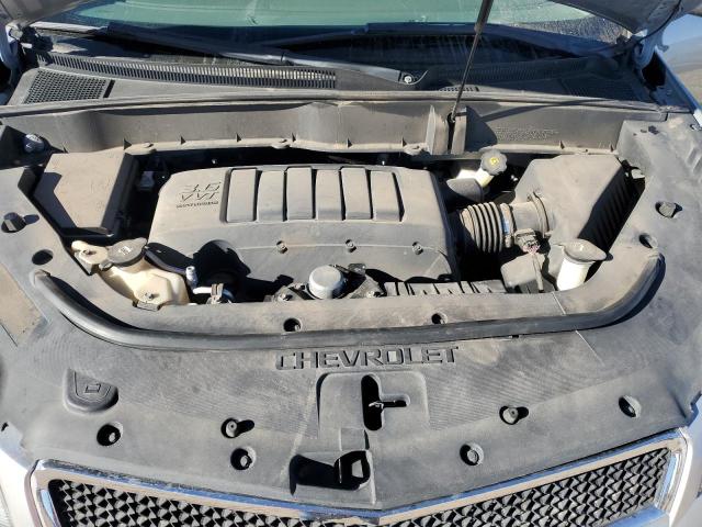 1GNLREED5AS154440 - 2010 CHEVROLET TRAVERSE LS SILVER photo 12