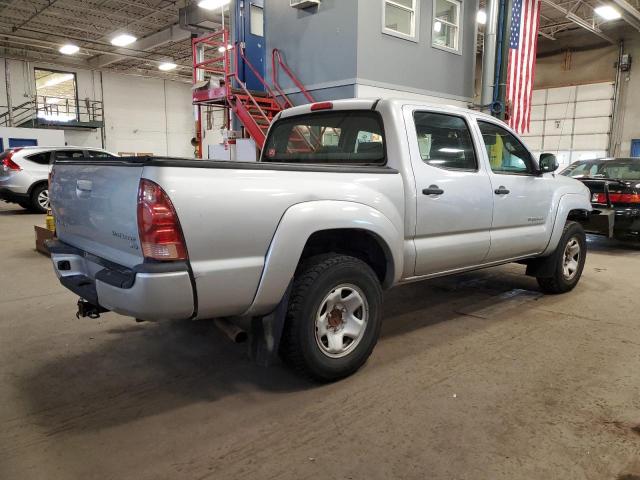 5TEJU62N08Z508002 - 2008 TOYOTA TACOMA DOUBLE CAB PRERUNNER SILVER photo 3