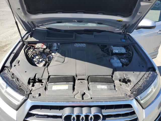 WA1VAAF74HD053683 - 2017 AUDI Q7 PRESTIGE فضي صورة 12