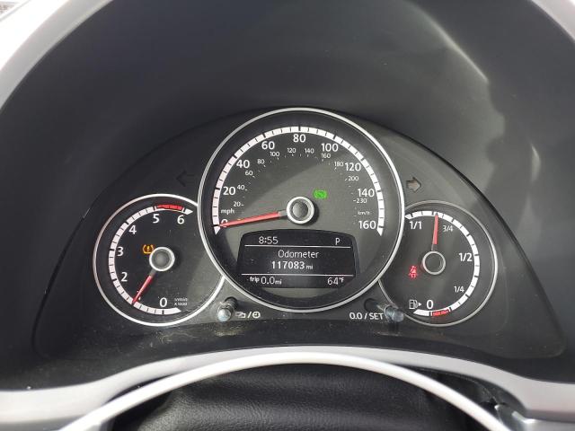 3VW5L7AT9EM813384 - 2014 VOLKSWAGEN BEETLE SILVER photo 9