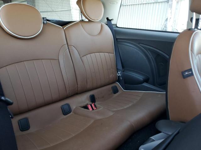 WMWMF3C51ATZ26235 - 2010 MINI COOPER بني صورة 10