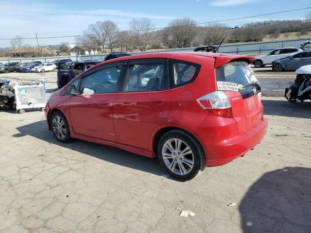 JHMGE8H67BS009808 - 2011 HONDA FIT SPORT RED photo 2