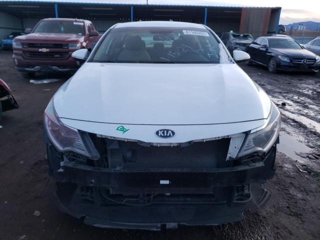 KNAGT4L33G5103555 - 2016 KIA OPTIMA LX WHITE photo 5