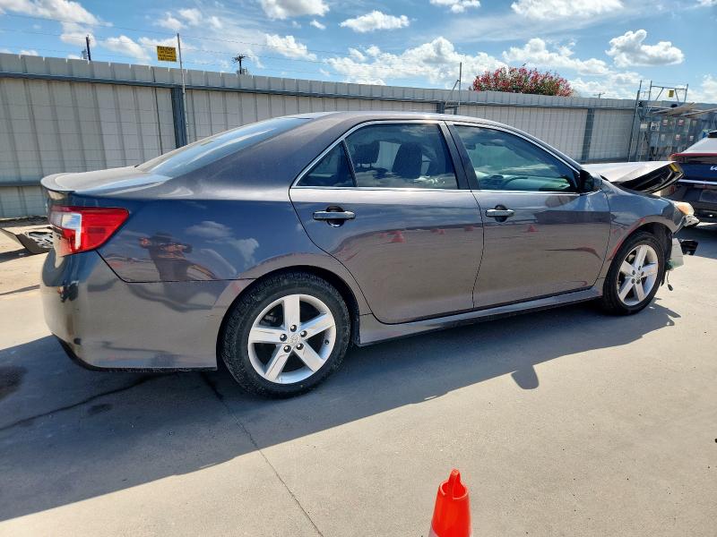 4T1BF1FK8DU677457 - 2013 TOYOTA CAMRY L 灰色 照片 3