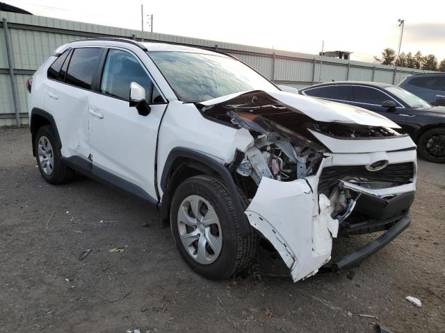 2T3G1RFV6KC017064 - 2019 TOYOTA RAV4 LE WHITE photo 4