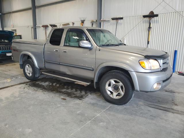 5TBBT44143S363440 - 2003 TOYOTA TUNDRA ACCESS CAB SR5 GRAY photo 4