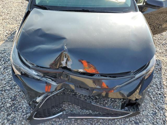 5YFEPRAE3LP068335 - 2020 TOYOTA COROLLA LE BLACK photo 11