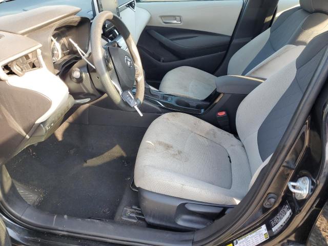 5YFEPRAE3LP068335 - 2020 TOYOTA COROLLA LE BLACK photo 7