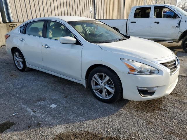 1N4AL3AP4DC914660 - 2013 NISSAN ALTIMA 2.5 WHITE photo 4