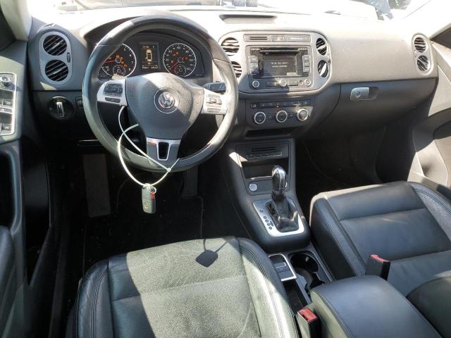 WVGAV7AX3DW549233 - 2013 VOLKSWAGEN TIGUAN S ლურჯი ფოტო 8