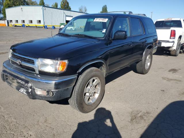 2000 TOYOTA 4RUNNER SR5, 