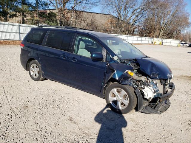 5TDKK3DC1BS004213 - 2011 TOYOTA SIENNA LE გრაფიტი ფოტო 4
