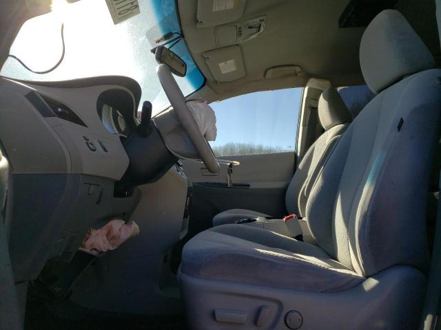 5TDKK3DC1BS004213 - 2011 TOYOTA SIENNA LE გრაფიტი ფოტო 7