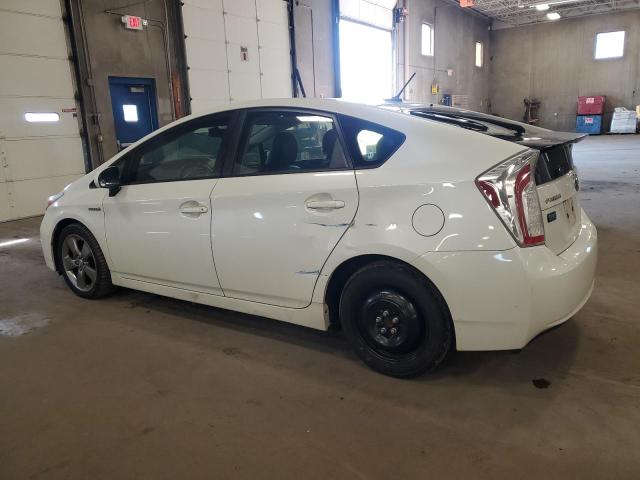 JTDKN3DU7D1670718 - 2013 TOYOTA PRIUS WHITE photo 2