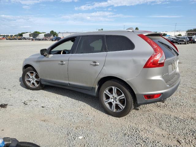 YV4902DZ4D2387221 - 2013 VOLVO XC60 T6 GRAY photo 2