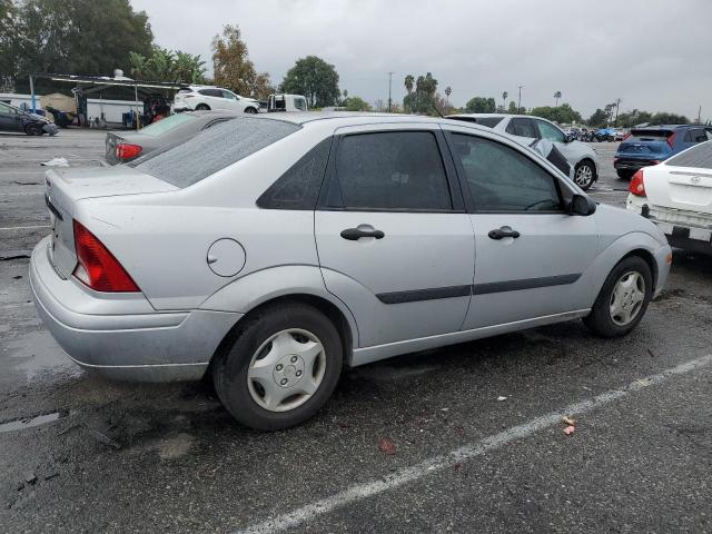 1FAFP33P51W198885 - 2001 FORD FOCUS LX SILVER photo 3