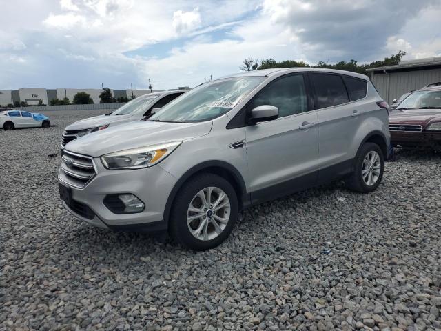 2017 FORD ESCAPE SE, 
