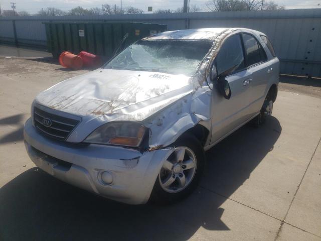 KNDJD735685831218 - 2008 KIA SORENTO EX SILVER photo 2