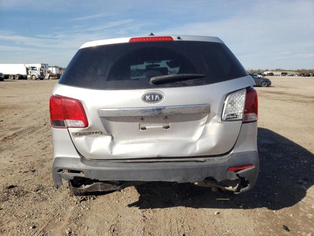 5XYKT3A16BG074335 - 2011 KIA SORENTO BASE SILVER photo 6