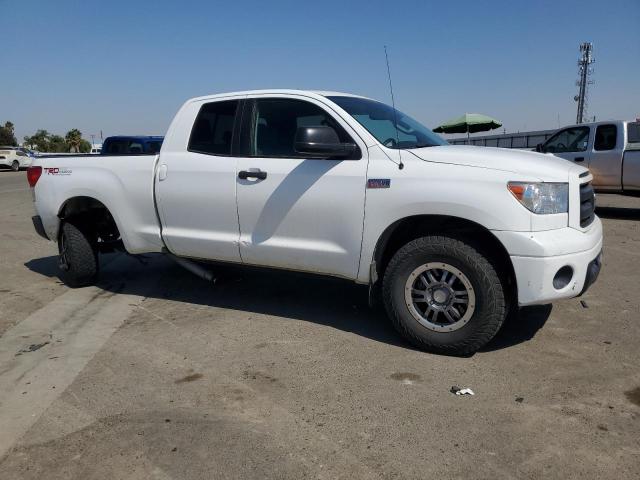 5TFUY5F17CX247454 - 2012 TOYOTA TUNDRA DOUBLE CAB SR5 WHITE photo 4