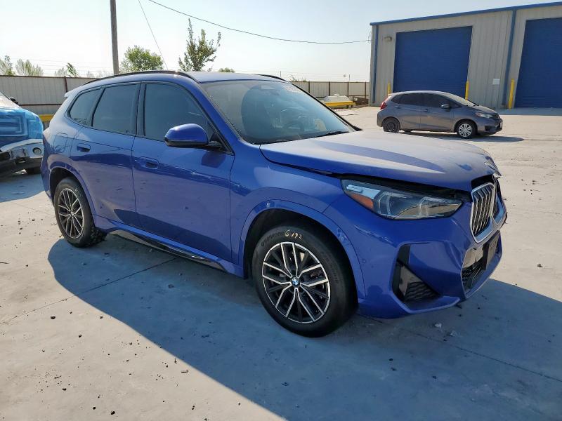 WBX73EF03P5W06838 - 2023 BMW X1 XDRIVE28I أزرق صورة 4