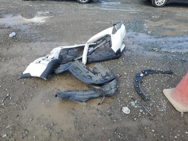 JF2GTADC3JH229597 - 2018 SUBARU CROSSTREK PREMIUM Ақ фото 13