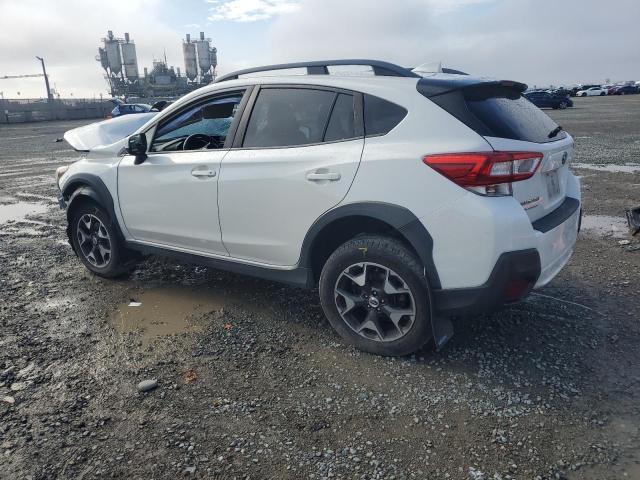 JF2GTADC3JH229597 - 2018 SUBARU CROSSTREK PREMIUM Ақ фото 2
