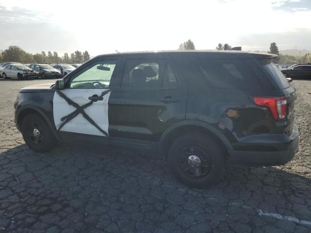 1FM5K8AR2HGC25532 - 2017 FORD EXPLORER POLICE INTERCEPTOR Черный фото 2
