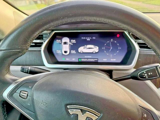 5YJSA1CG3DFP13132 - 2013 TESLA MODEL S أبيض صورة 12