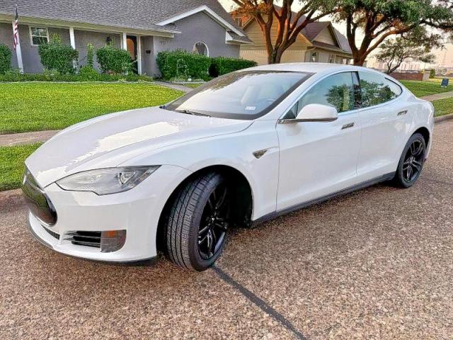 5YJSA1CG3DFP13132 - 2013 TESLA MODEL S أبيض صورة 2