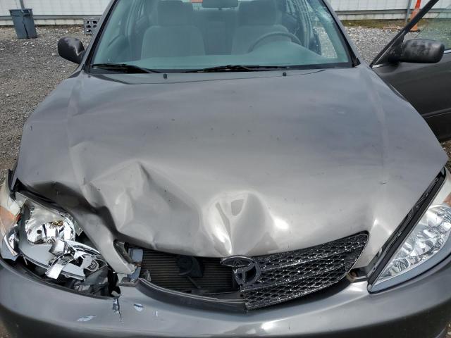 4T1BE32K02U564426 - 2002 TOYOTA CAMRY LE GRAY photo 11