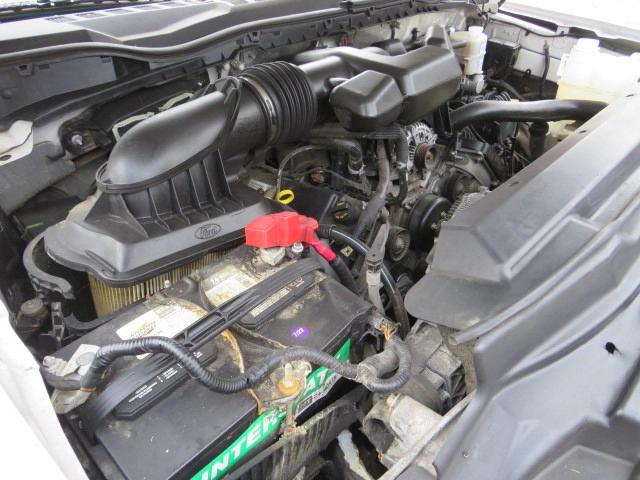 1FT7X2A69KEF58122 - 2019 FORD F250 SUPER DUTY თეთრი ფოტო 7