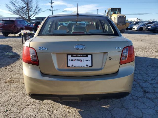 KNADH4A39B6737916 - 2011 KIA RIO BASE GOLD photo 6