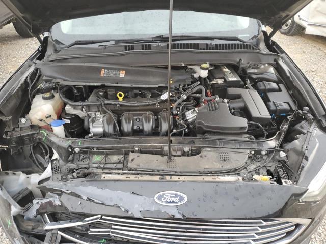 3FA6P0H78JR285948 - 2018 FORD FUSION SE Schwarz Foto 11