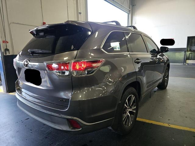 5TDKKRFH9GS141757 - 2016 TOYOTA HIGHLANDER XLE ნაცრისფერი ფოტო 4