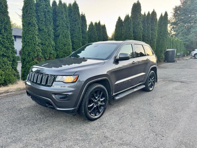 1C4RJFAG0LC147151 - 2020 JEEP GRAND CHER LAREDO GRAY photo 2