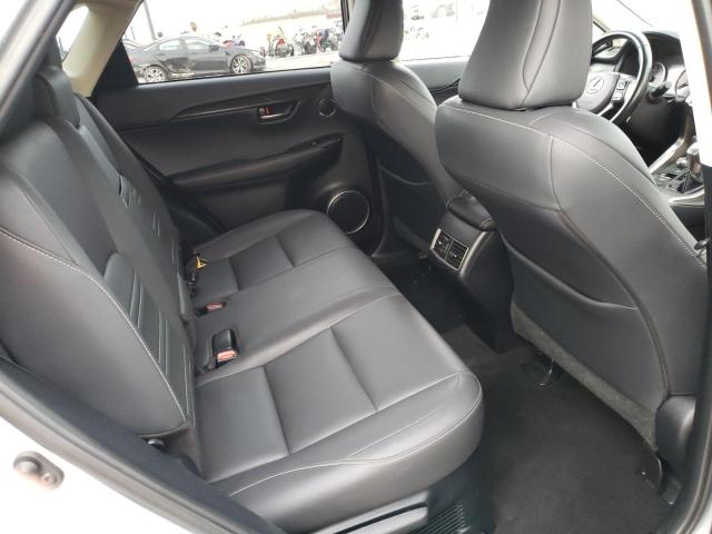 JTJYARBZ2K2139843 - 2019 LEXUS NX 300 BASE 银色 照片 10