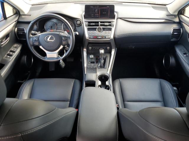 JTJYARBZ2K2139843 - 2019 LEXUS NX 300 BASE 银色 照片 8