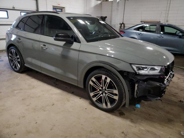 WA1C4AFY6K2007959 - 2019 AUDI SQ5 PRESTIGE GRAY photo 4