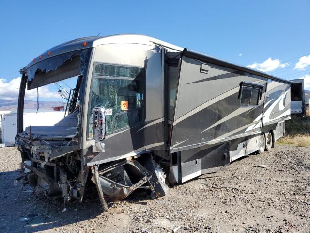 4UZFCUCYXDCFH4906 - 2013 FREIGHTLINER CHASSIS XC Двокольоровий фото 2