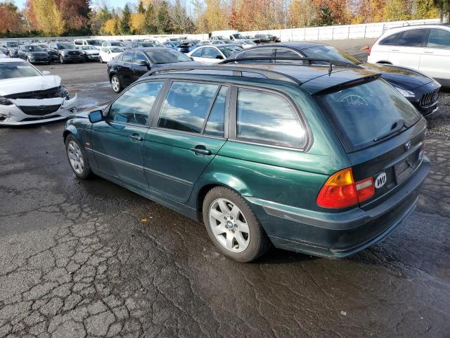 WBAAR3344YJM02939 - 2000 BMW 323 IT GREEN photo 2