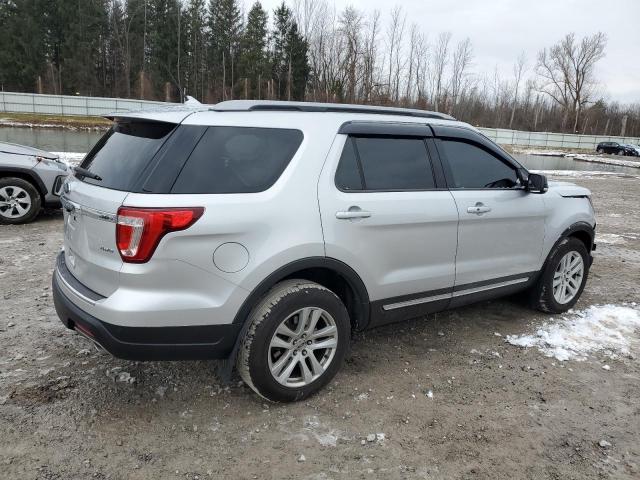 1FM5K8D84JGB81266 - 2018 FORD EXPLORER XLT SILVER photo 3