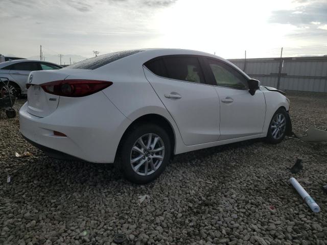 3MZBN1U75JM175198 - 2018 MAZDA 3 SPORT WHITE photo 3